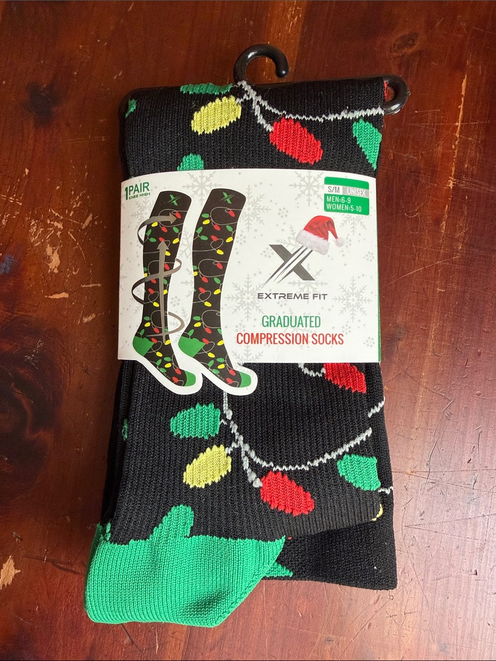 EXTREME FIT Holiday Graduated Compression Socks